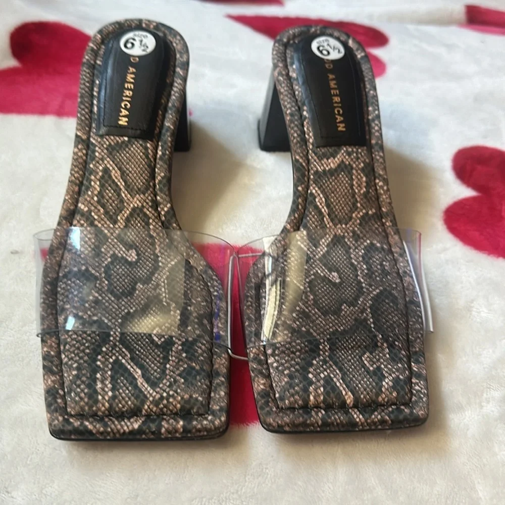 Good American Block Heel Slide Sandal Desert Snake Size 6.5